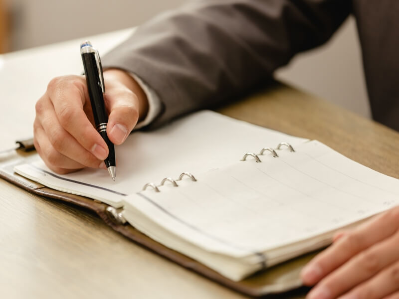 仕事中の税理士